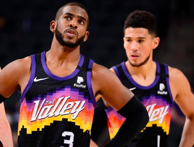  布克联手保罗合砍六十五分，太阳主场大胜快船巩固前四  